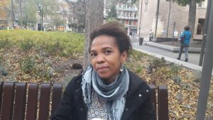 Chantal, agent de service, donne son point de vue sur l'information diffusée.