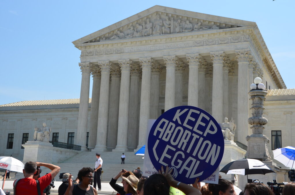 Abortion : Americans protest outside the Supreme Court after the decision on Whole Woman's Health v. Hellerstedt Texas abortion case in June 2016