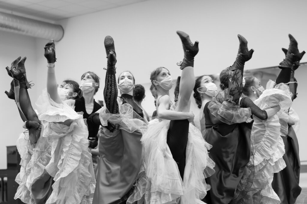 Les danseurs du Ballet Toulouse-Lautrec en répétition