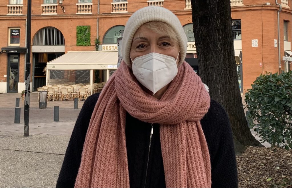 Françoise 55 ans assistante dentaire à Toulouse ne peut être en télétravail